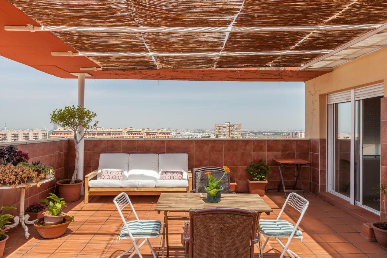 Mairena Superior Apartment